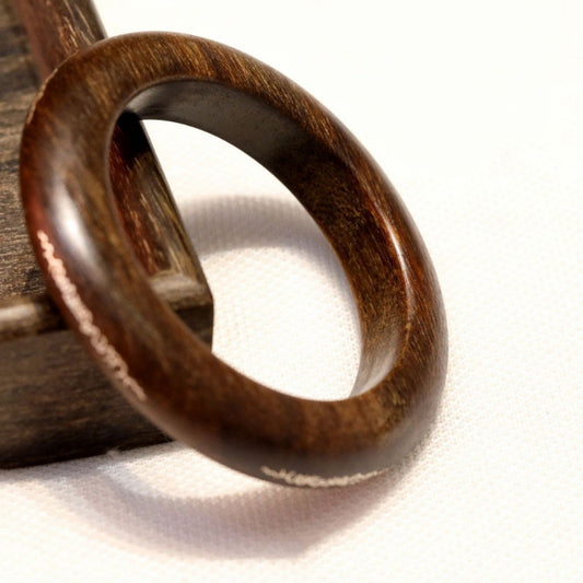 Royal Brunei Silver-Inlay Agarwood Bracelet