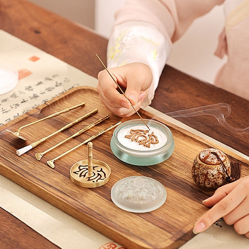 Elegant Tri-legged Glaze Incense Burner with Auspicious Cloud Design